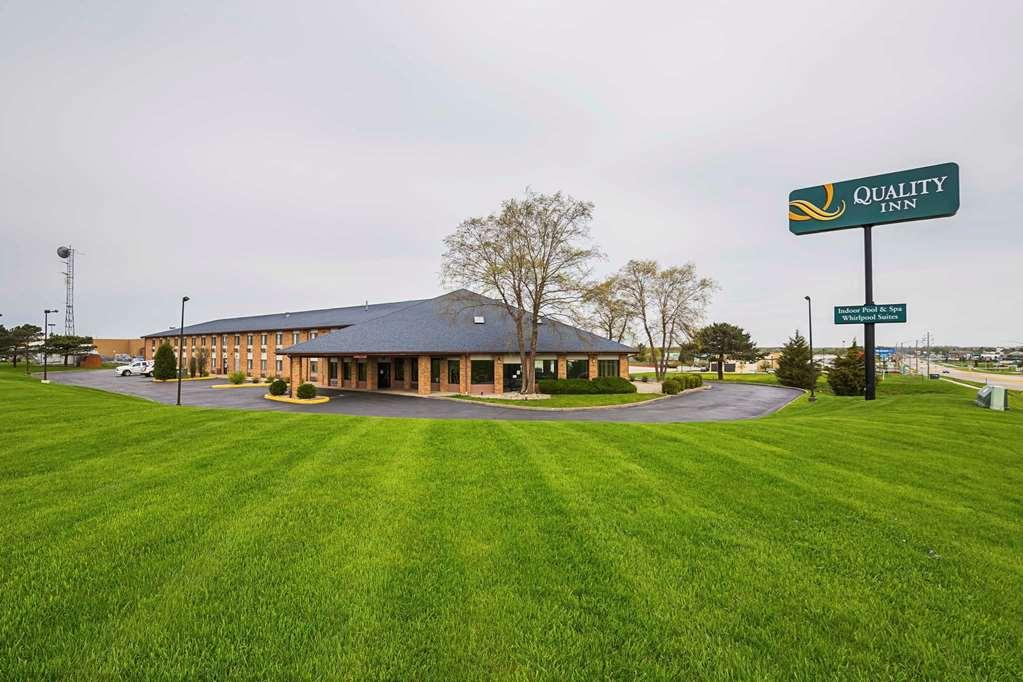 Quality Inn Waverly Экстерьер фото