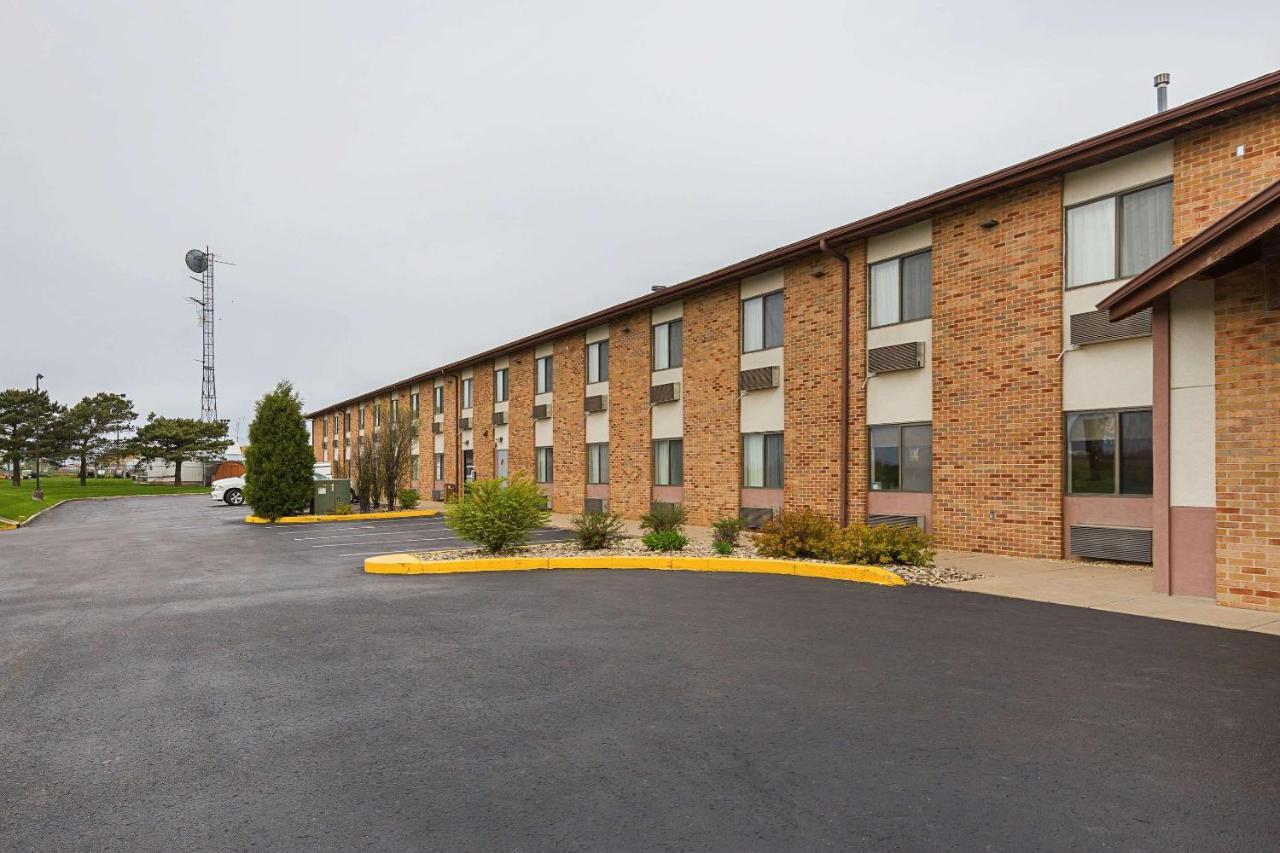 Quality Inn Waverly Экстерьер фото