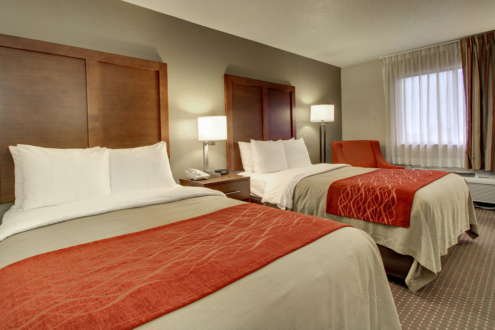 Quality Inn Waverly Экстерьер фото