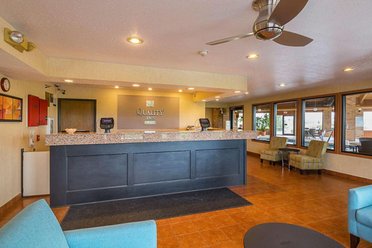 Quality Inn Waverly Экстерьер фото